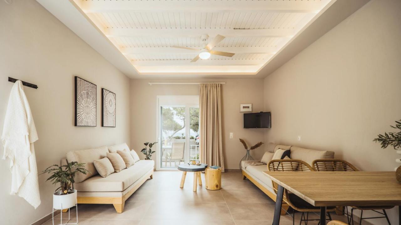 Fata Morgana Studios & Apartments Frangocastelo Luaran gambar