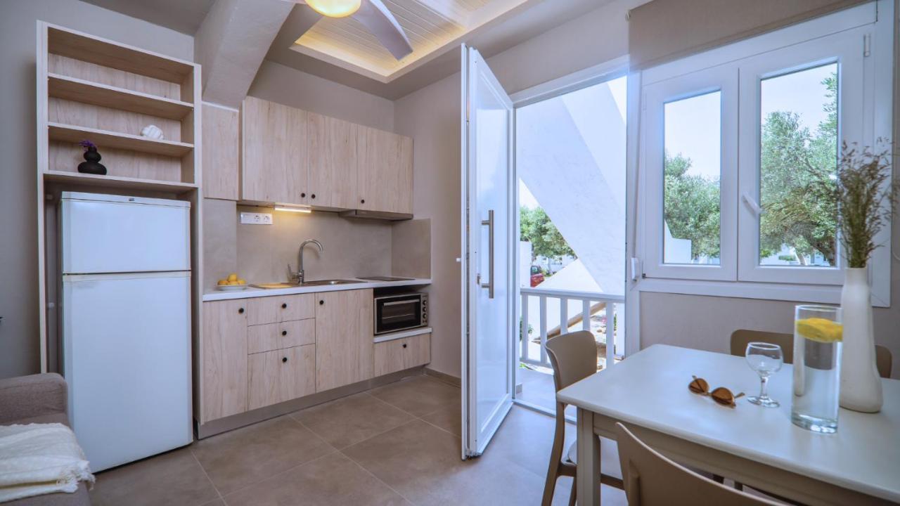 Fata Morgana Studios & Apartments Frangocastelo Luaran gambar