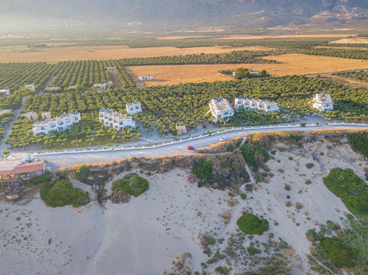 Fata Morgana Studios & Apartments Frangocastelo Luaran gambar
